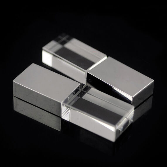 Kristal Işıklı USB Bellek